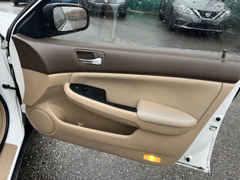 2005 Honda Accord LX