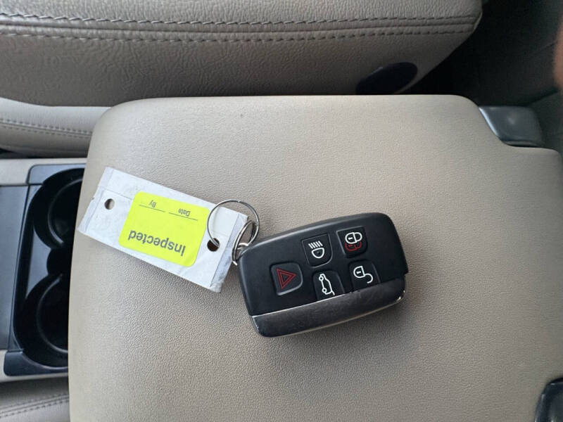 2016 Land Rover LR4 HSE