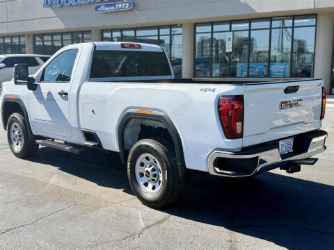 2024 GMC Sierra 2500HD Pro