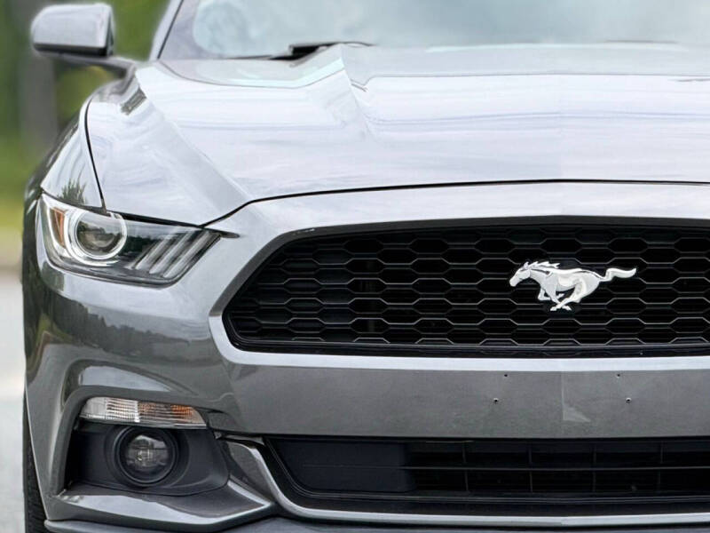 2016 Ford Mustang V6