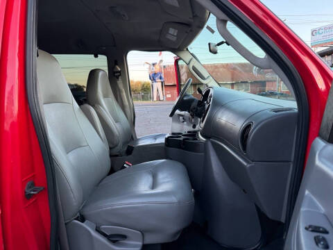 2006 Ford E-Series E-350 SD XLT