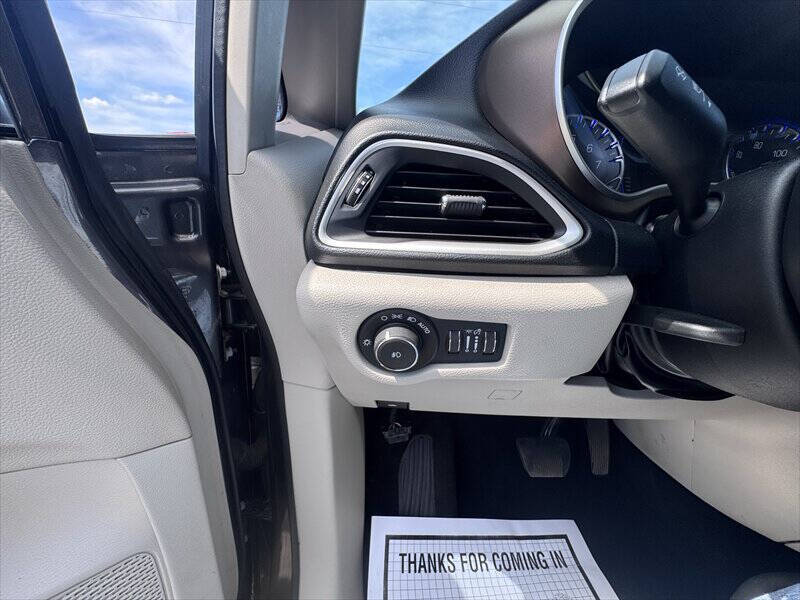 2018 Chrysler Pacifica Touring L