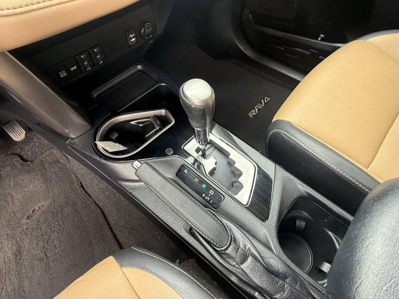 2017 Toyota RAV4 Limited