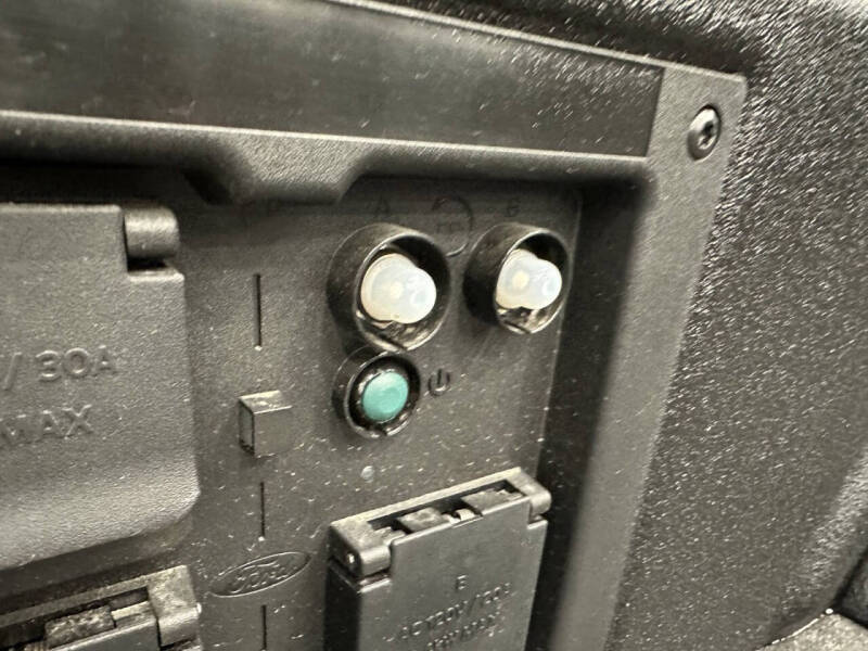 2023 Ford F-150 Lightning XLT