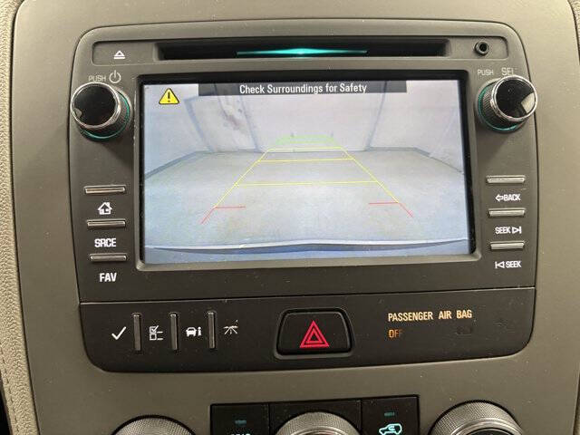 2017 Chevrolet Traverse LS