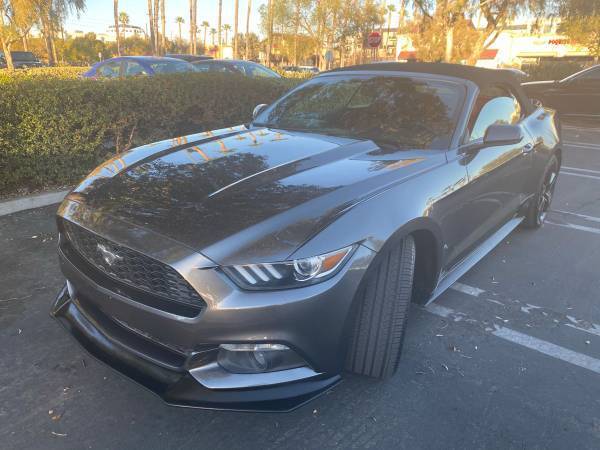 2015 Ford Mustang for sale at Fiesta Motors in Winnetka CA
