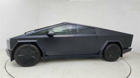 2024 Tesla Cybertruck Cyberbeast