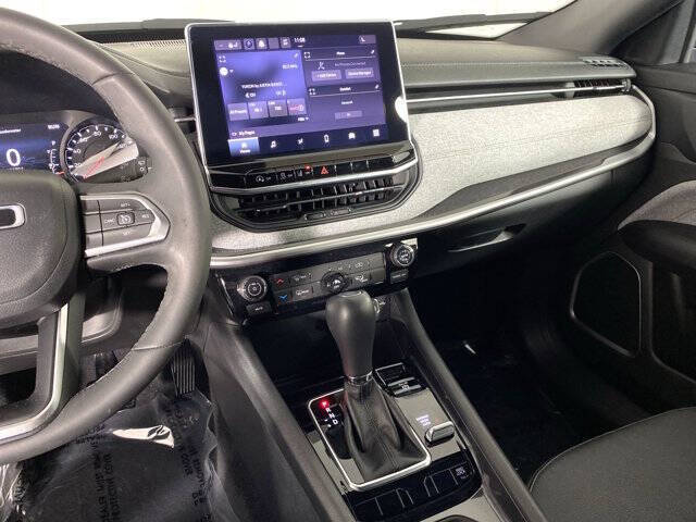 2023 Jeep Compass Latitude Lux