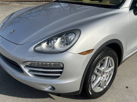 2013 Porsche Cayenne Tiptronic