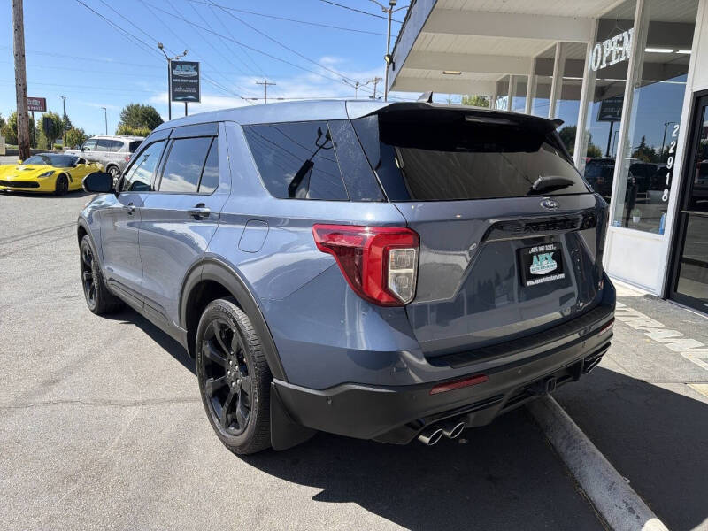 2021 Ford Explorer ST