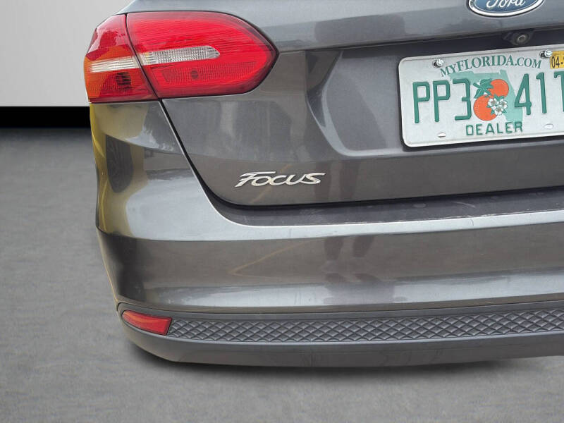 2016 Ford Focus SE
