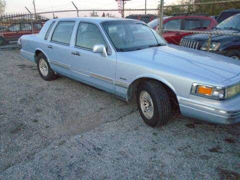 1997 Lincoln Town Car for sale at SCOTT HARRISON MOTOR CO in Houston TX