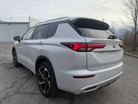 2022 Mitsubishi Outlander SEL