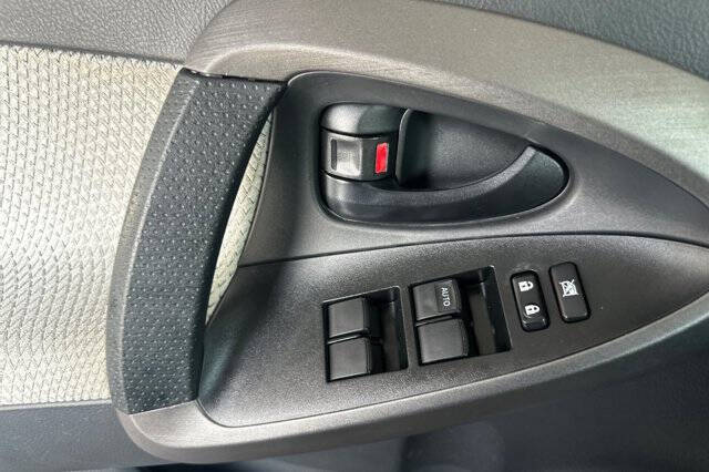 2013 Toyota RAV4 EV