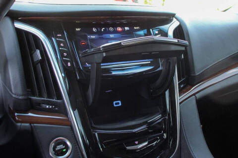 2020 Cadillac Escalade ESV Luxury