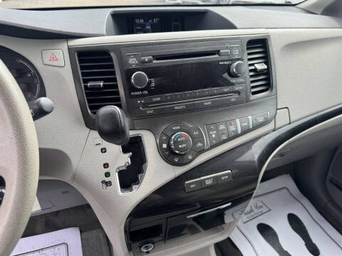 2013 Toyota Sienna