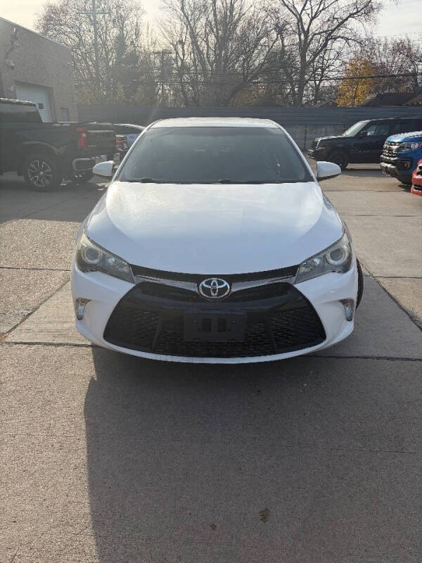 2016 Toyota Camry SE