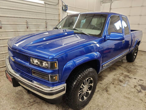 1998 Chevrolet C/K 1500 Series for sale at Jem Auto Sales in Anoka MN