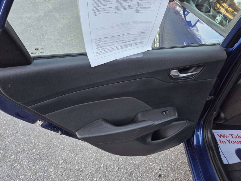 2020 Hyundai Accent SE