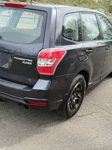 2014 Subaru Forester 2.5i