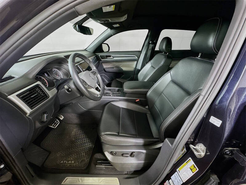 2021 Volkswagen Atlas Cross Sport V6 SE R-Line