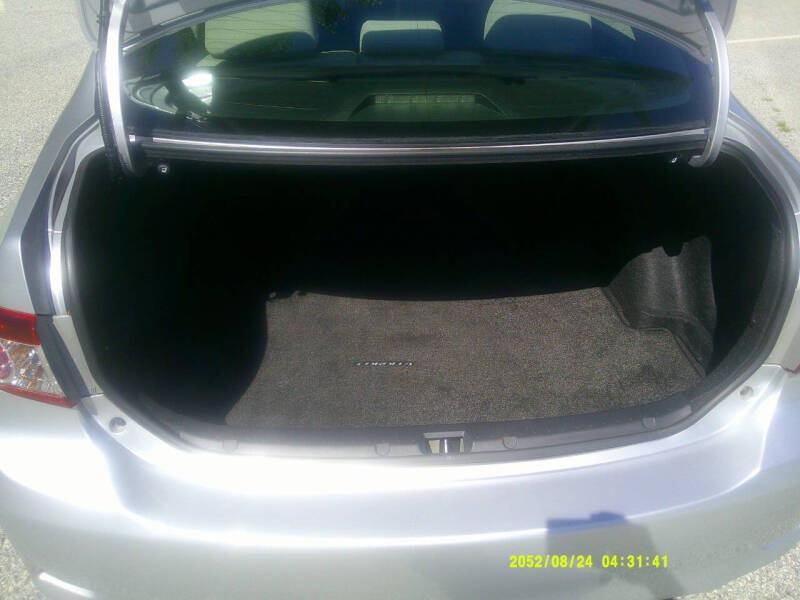 2011 Toyota Corolla LE