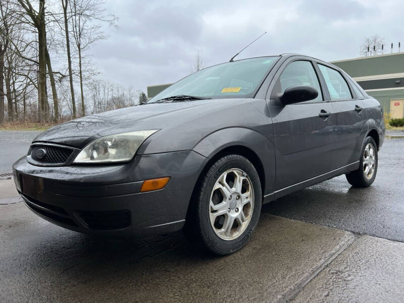 2007 Ford Focus for sale at Auto Warehouse in Poughkeepsie NY