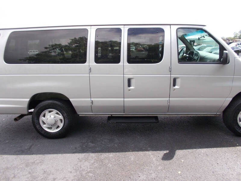 1999 Ford E-350 XLT SD