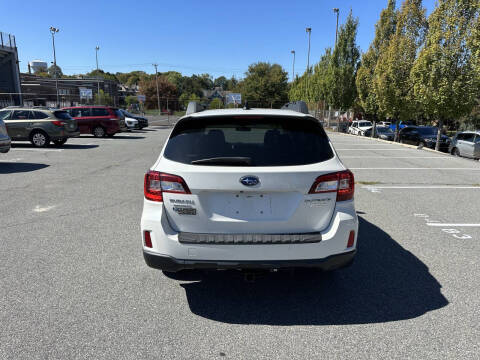 2016 Subaru Outback 2.5i Premium