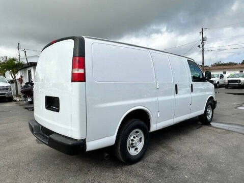 2016 Chevrolet Express 2500