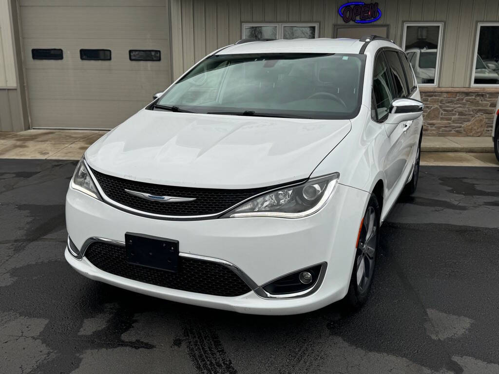 2018 Chrysler Pacifica for sale at Legit Motors in Elkhart, IN