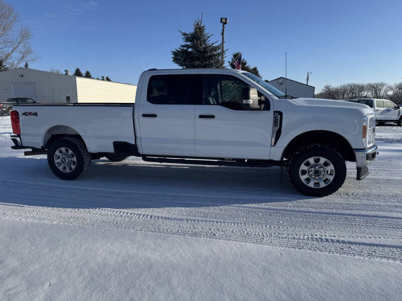 2023 Ford F-350 Super Duty XLT