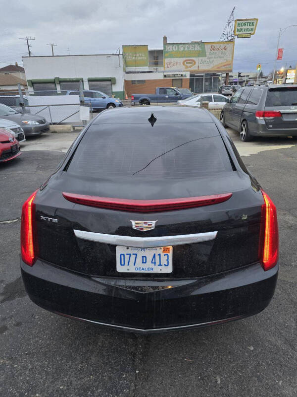 2016 Cadillac XTS Pro Livery