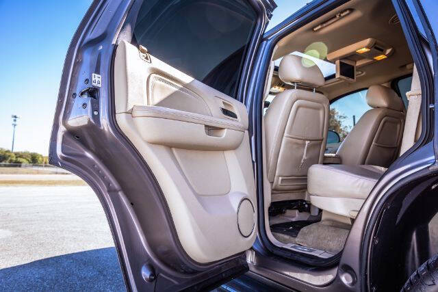 2012 Cadillac Escalade Luxury