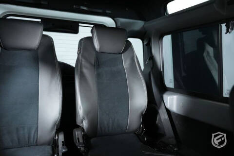 1986 Land Rover Defender