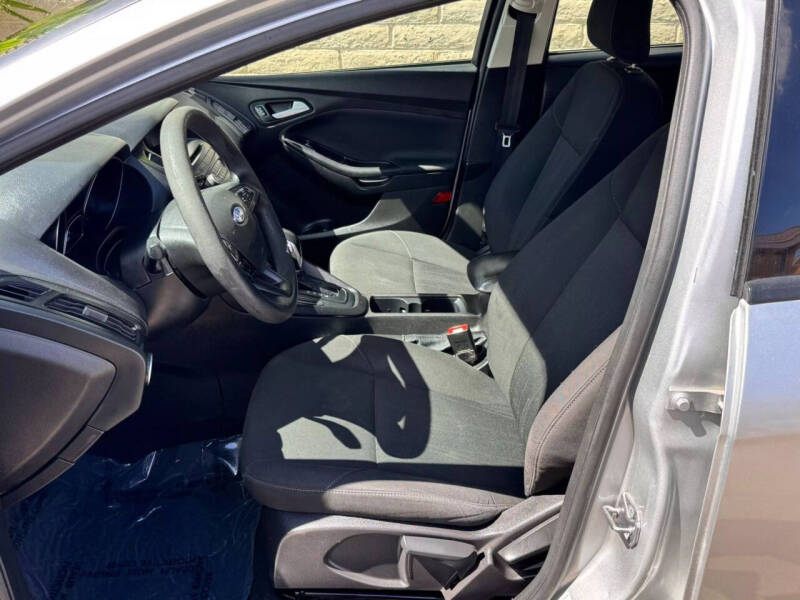 2017 Ford Focus SE