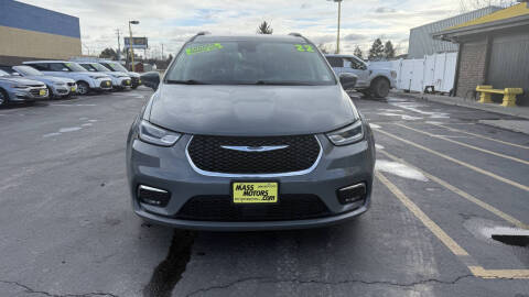 2022 Chrysler Pacifica Touring L