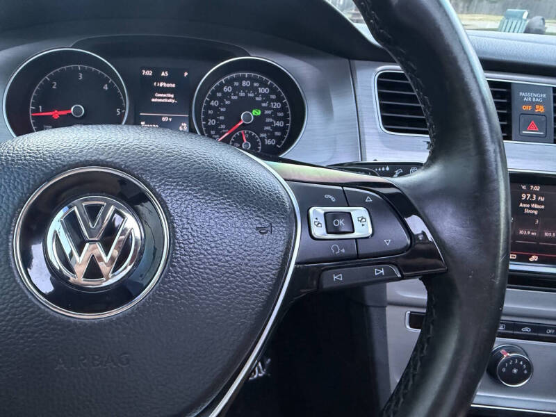 2015 Volkswagen Golf SportWagen TDI SE