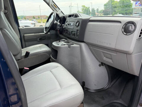 2014 Ford E-Series E-250