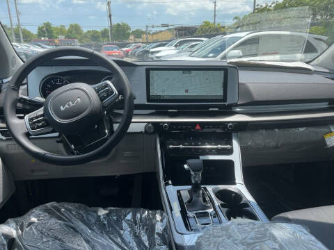 2024 Kia Carnival EX