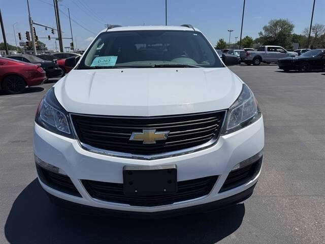 2017 Chevrolet Traverse LS