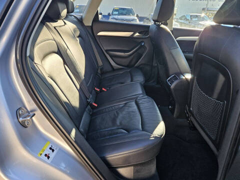 2016 Audi Q3 2.0T quattro Premium Plus