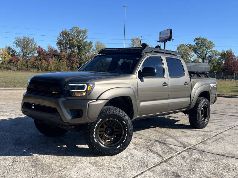 2015 Toyota Tacoma Base's photo