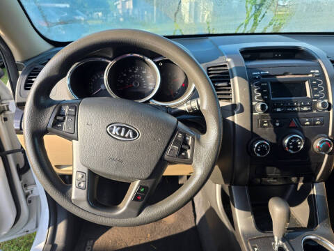 2012 Kia Sorento LX