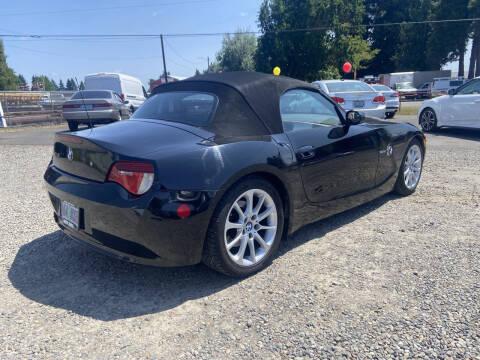 2006 BMW Z4 3.0si