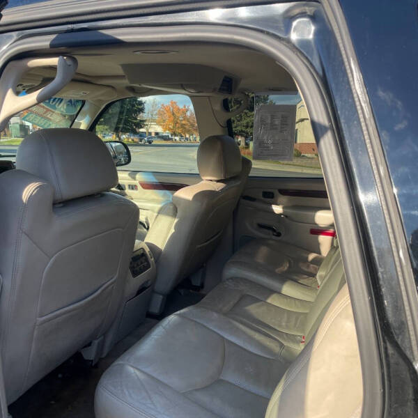 2005 Cadillac Escalade