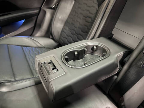 2022 Audi e-tron GT quattro Prestige