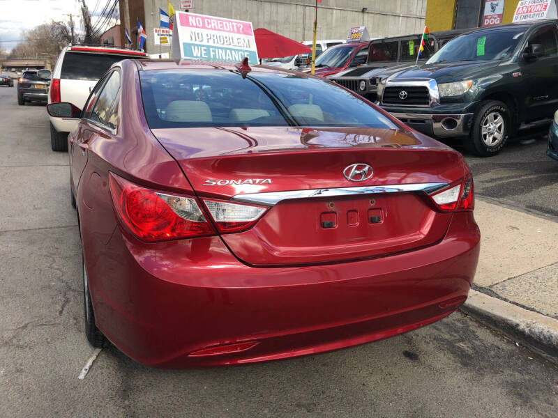 2011 Hyundai Sonata GLS