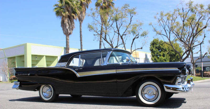 1957 Ford Fairlane 500