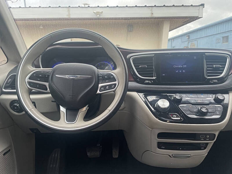 2017 Chrysler Pacifica Limited